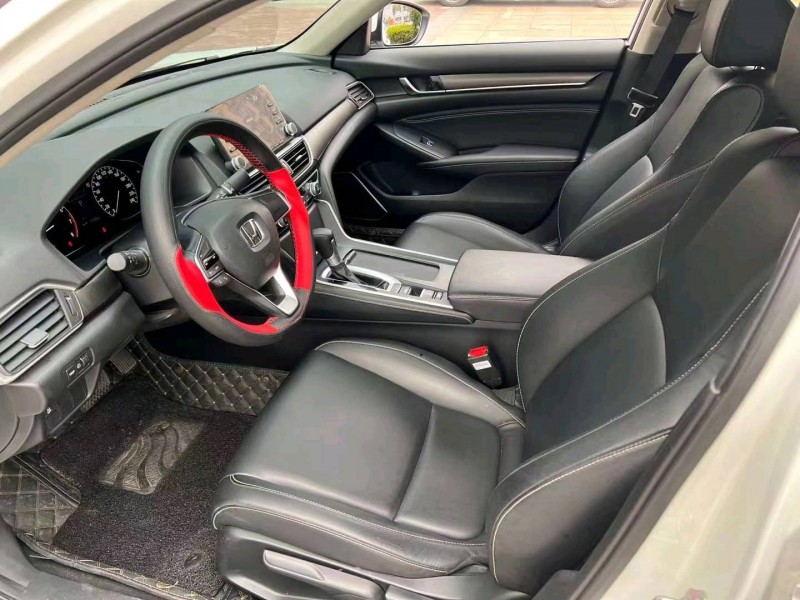 衡阳20年本田英诗派5