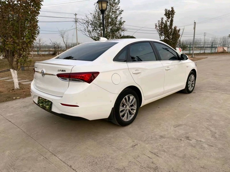 徐州19年别克英朗2