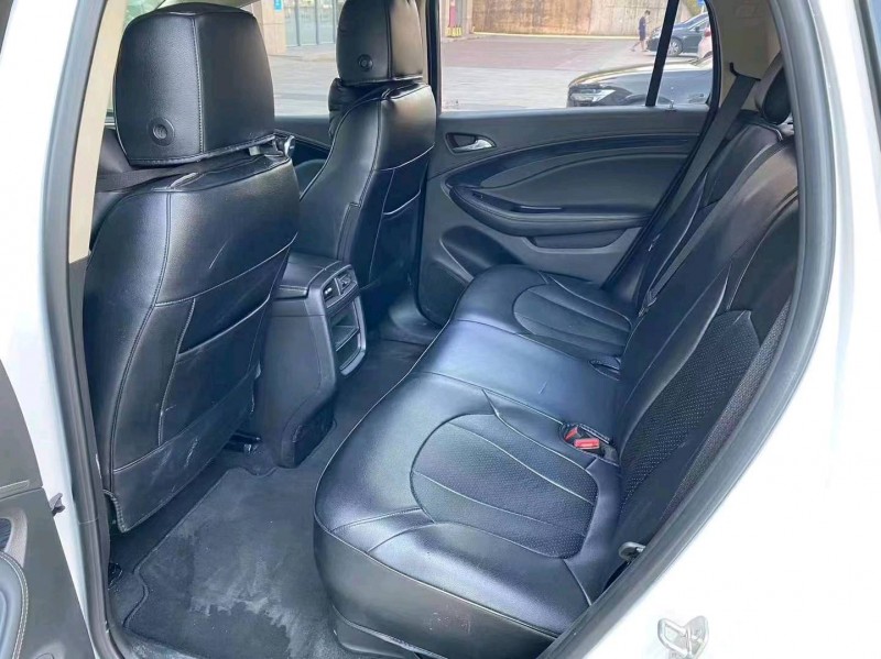 衡阳17年别克昂科威8