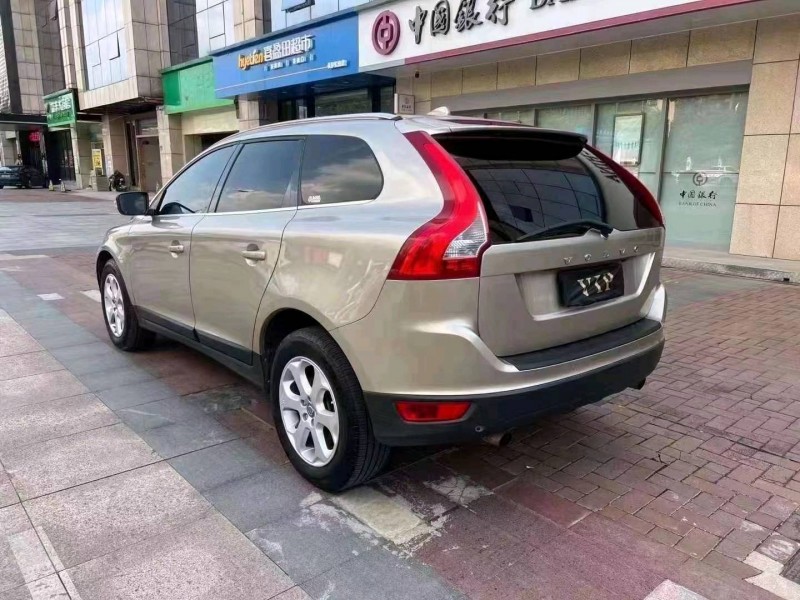 衡阳12年沃尔沃XC604