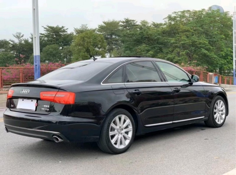 济南15年奥迪A6L8