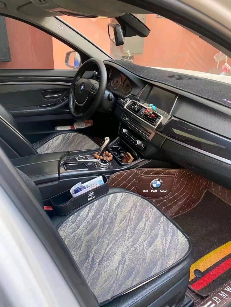 济南12年宝马5系4