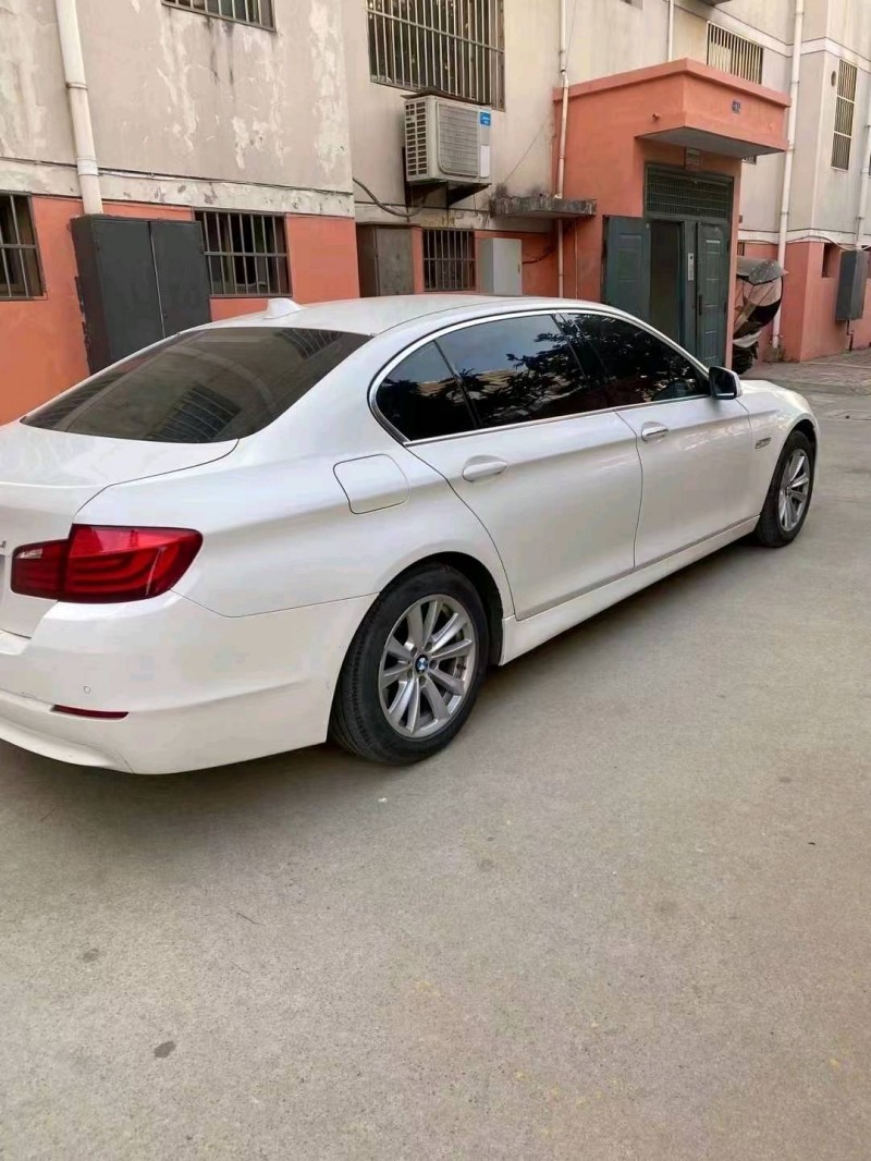 济南12年宝马5系7