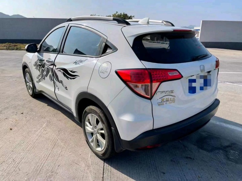 珠海19年本田缤智7