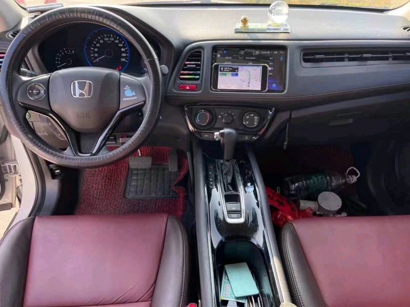 珠海19年本田缤智3