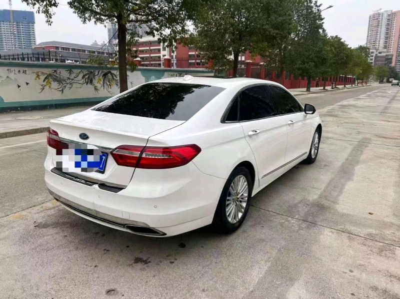 衡陽16年福特金牛座5