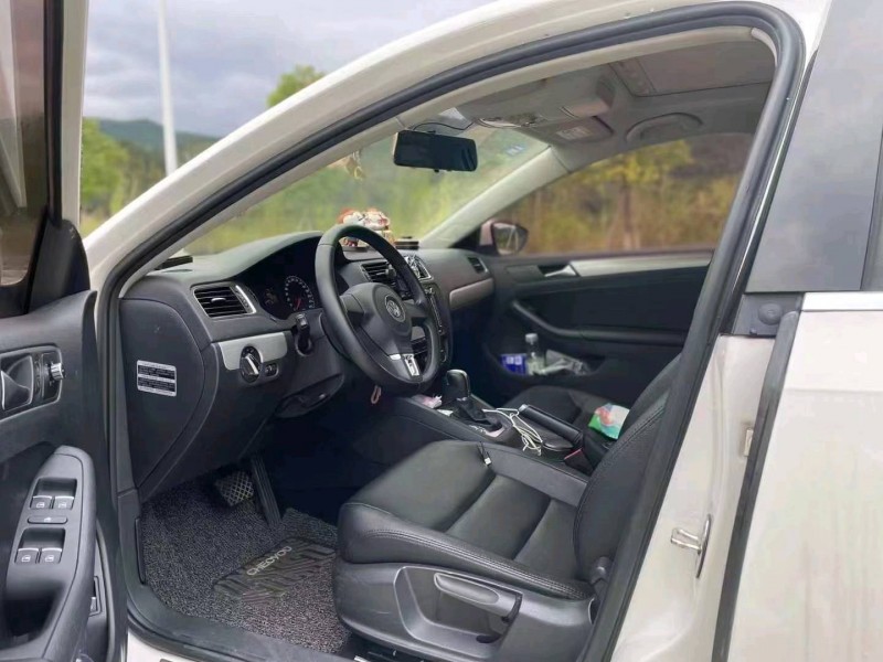 三明15年大众速腾3