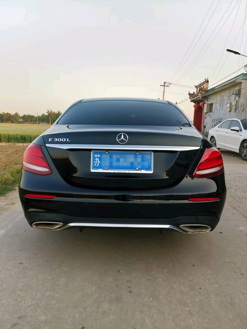 北京18年奔驰E9
