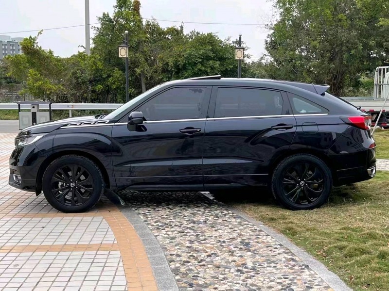 嘉兴19年本田冠道3