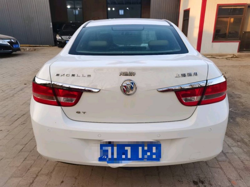 保定15年别克英朗GT9