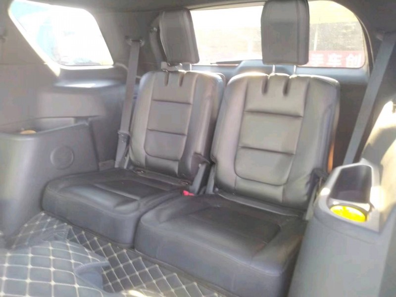 梧州17年福特探险者3