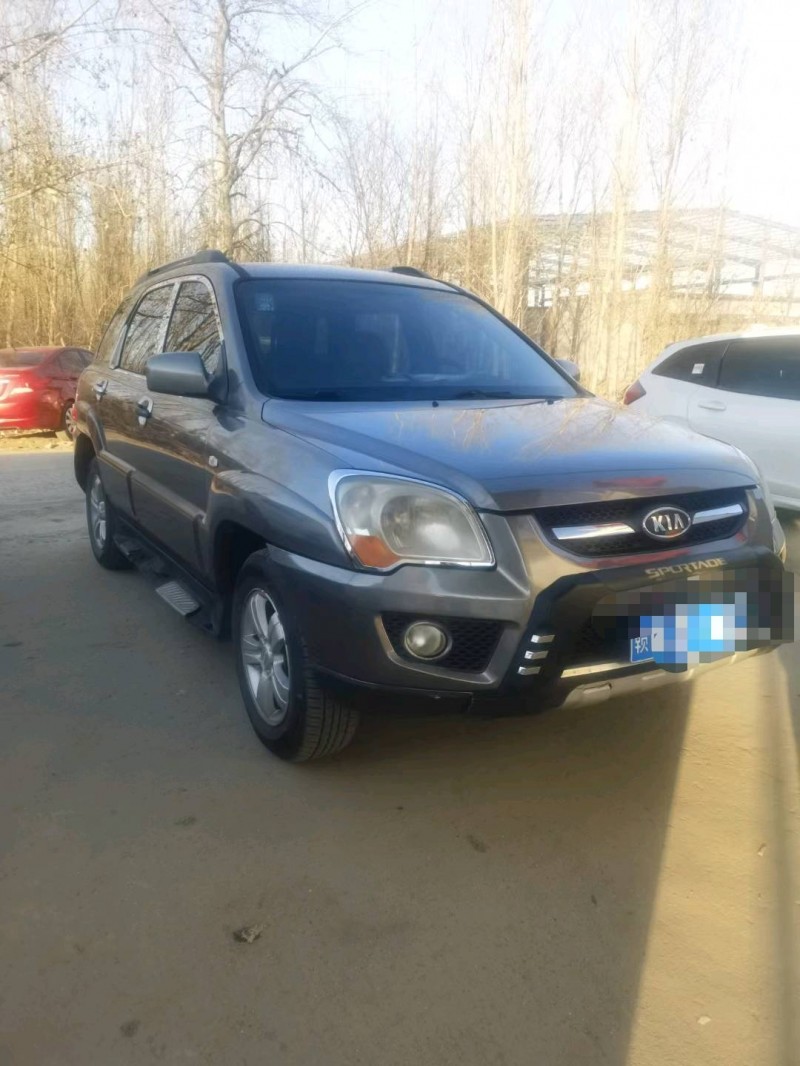 保定11年起亚狮跑2