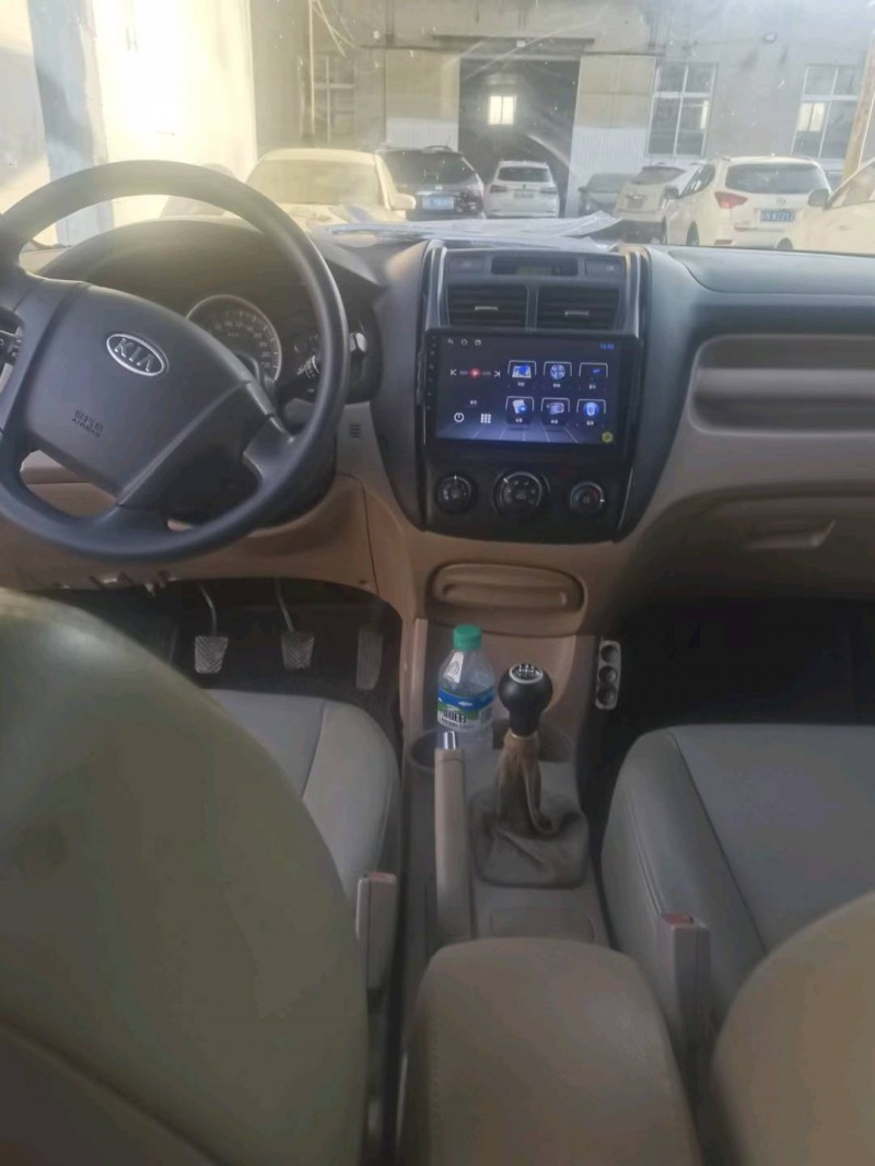 保定11年起亚狮跑6