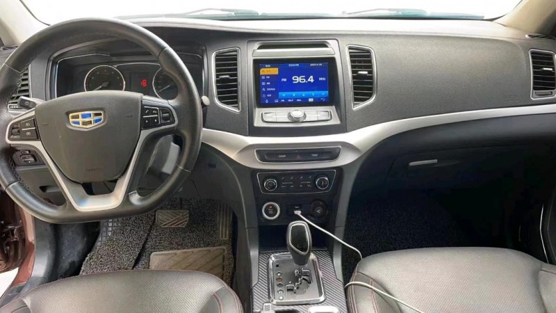 保定16年吉利远景8