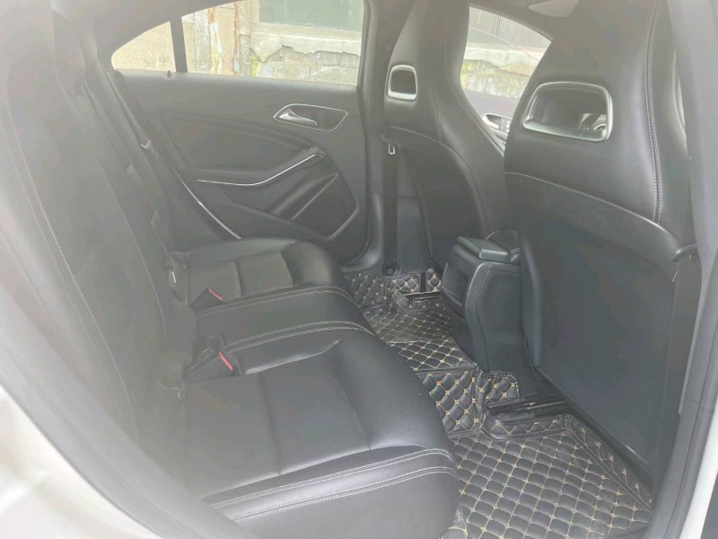 徐州17年奔驰CLA6