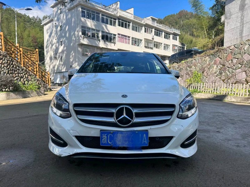 嘉兴19年奔驰B1