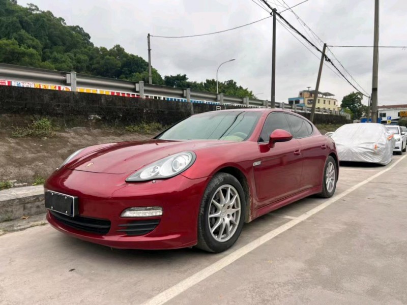珠海13年保时捷帕拉梅拉2