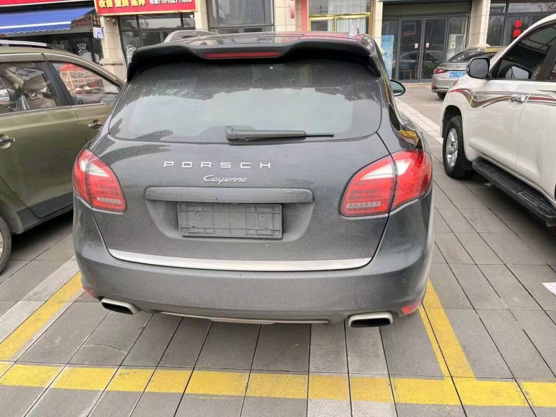 衡阳12年保时捷卡宴5