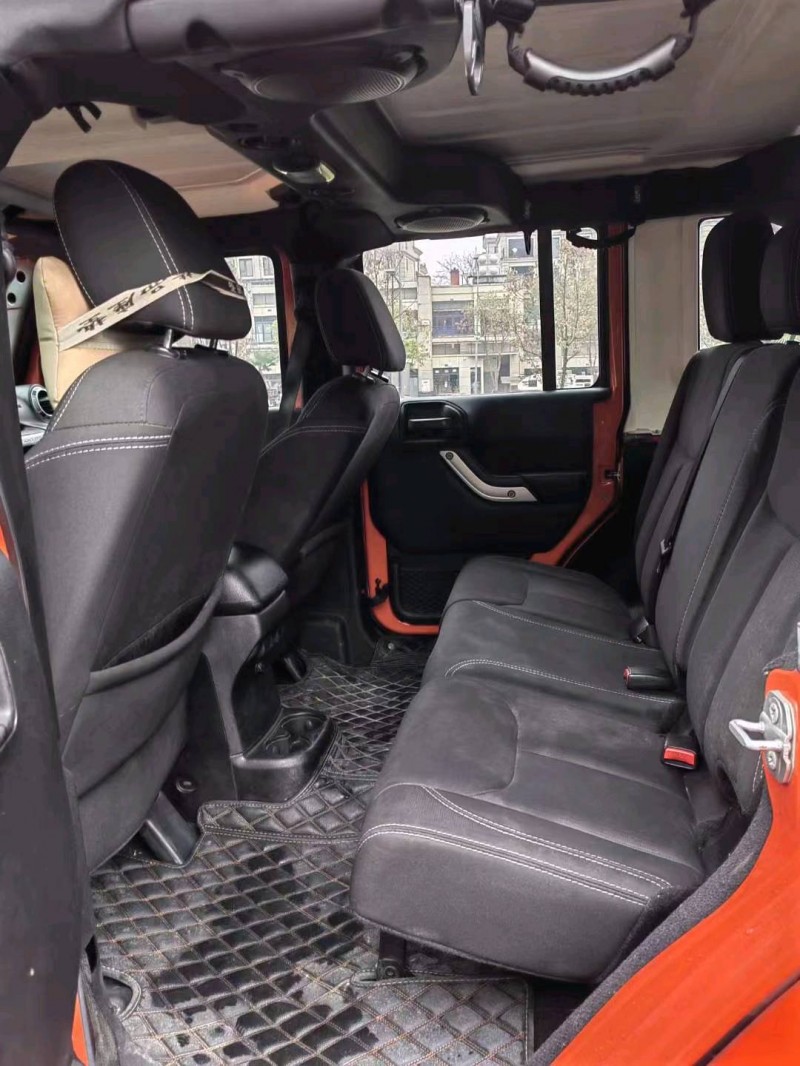 重庆15年Jeep牧马人3