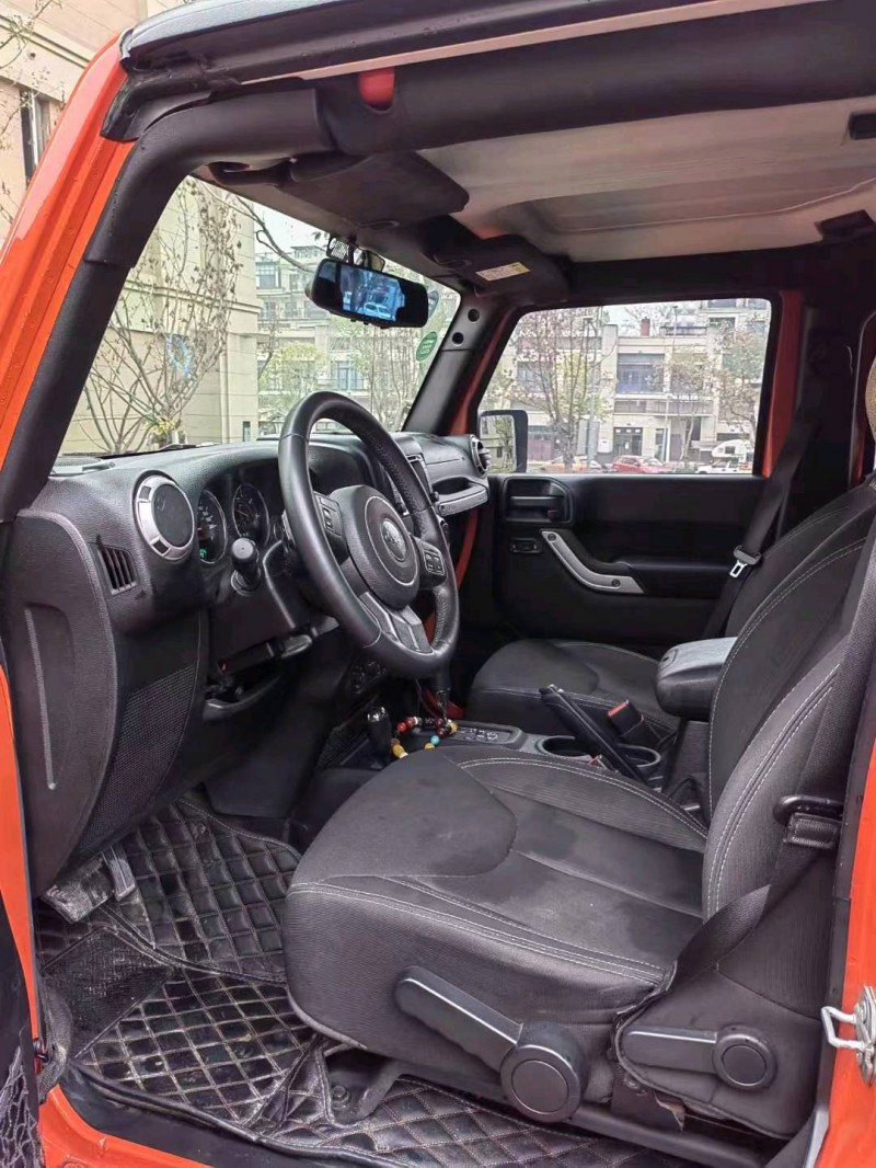 重庆15年Jeep牧马人6