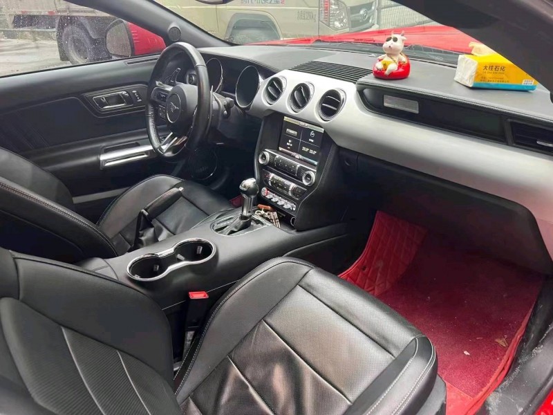 宜昌16年福特野马6