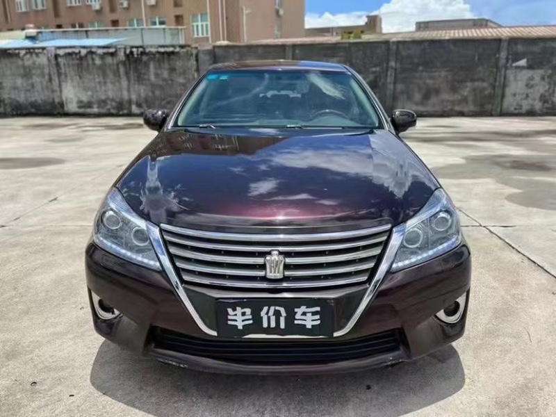 惠州15年豐田皇冠1
