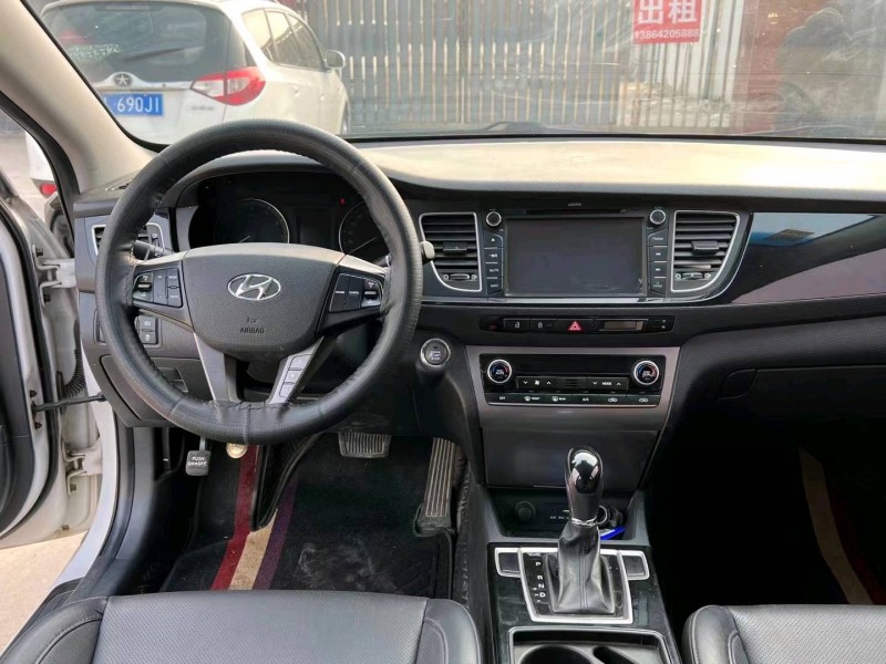 济南15年现代名图3