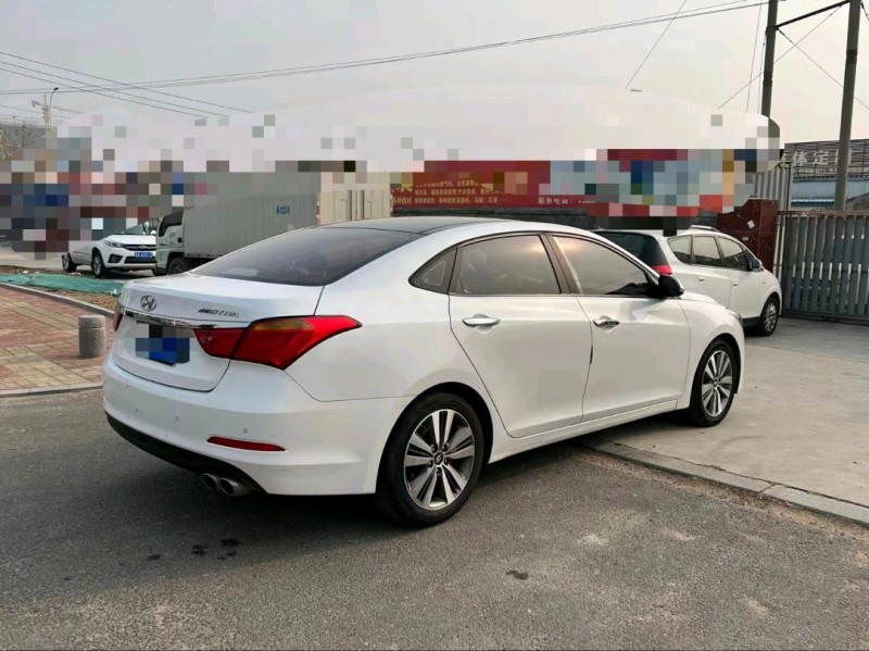 济南15年现代名图7