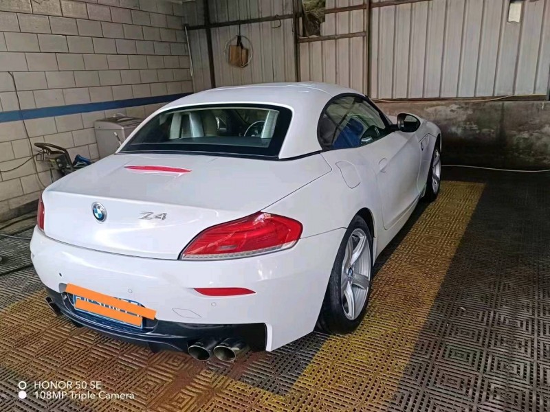 成都12年宝马Z46