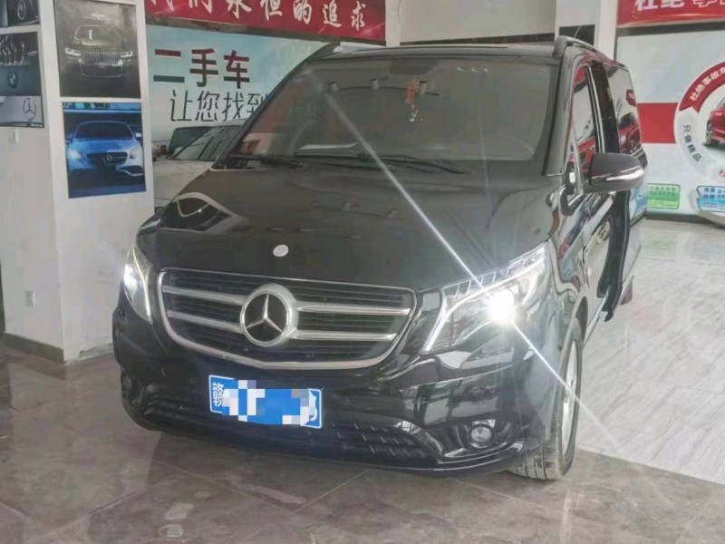 宜春19年奔驰威霆3