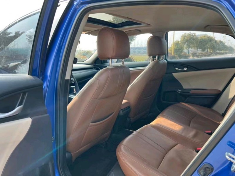 盐城17年本田思域3