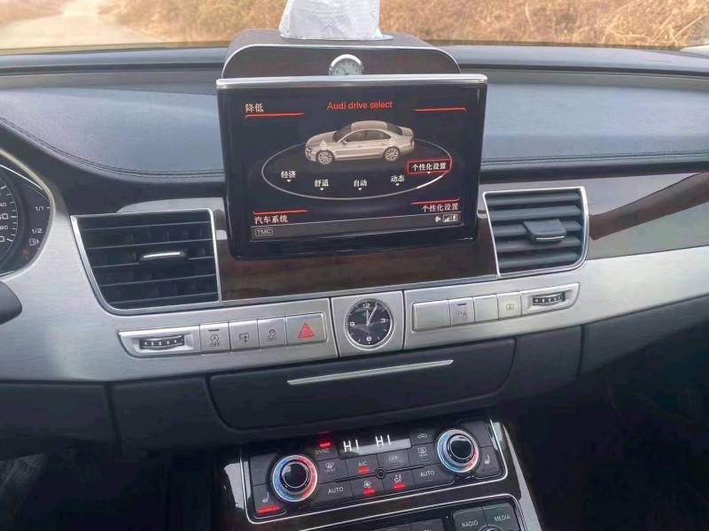 北京16年奥迪A8L8