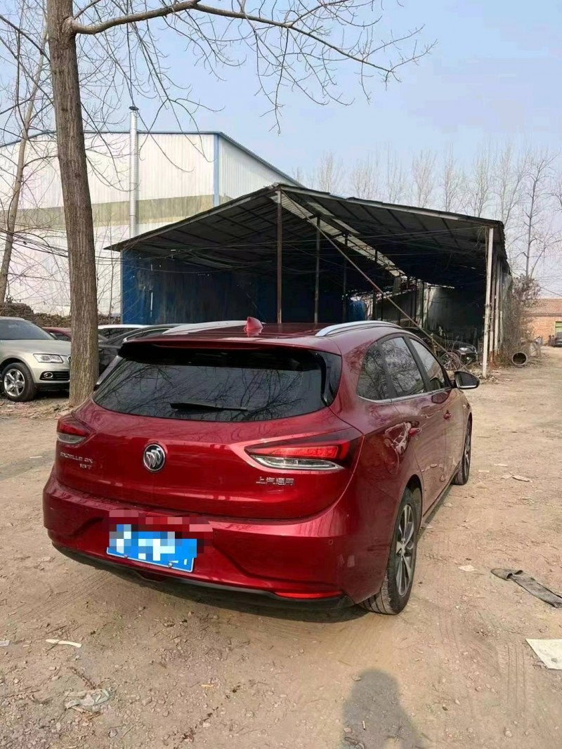 济南19年别克阅朗5