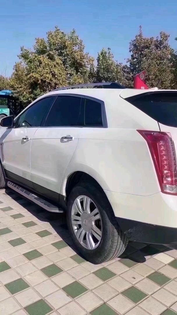 北京15年凯迪拉克SRX2