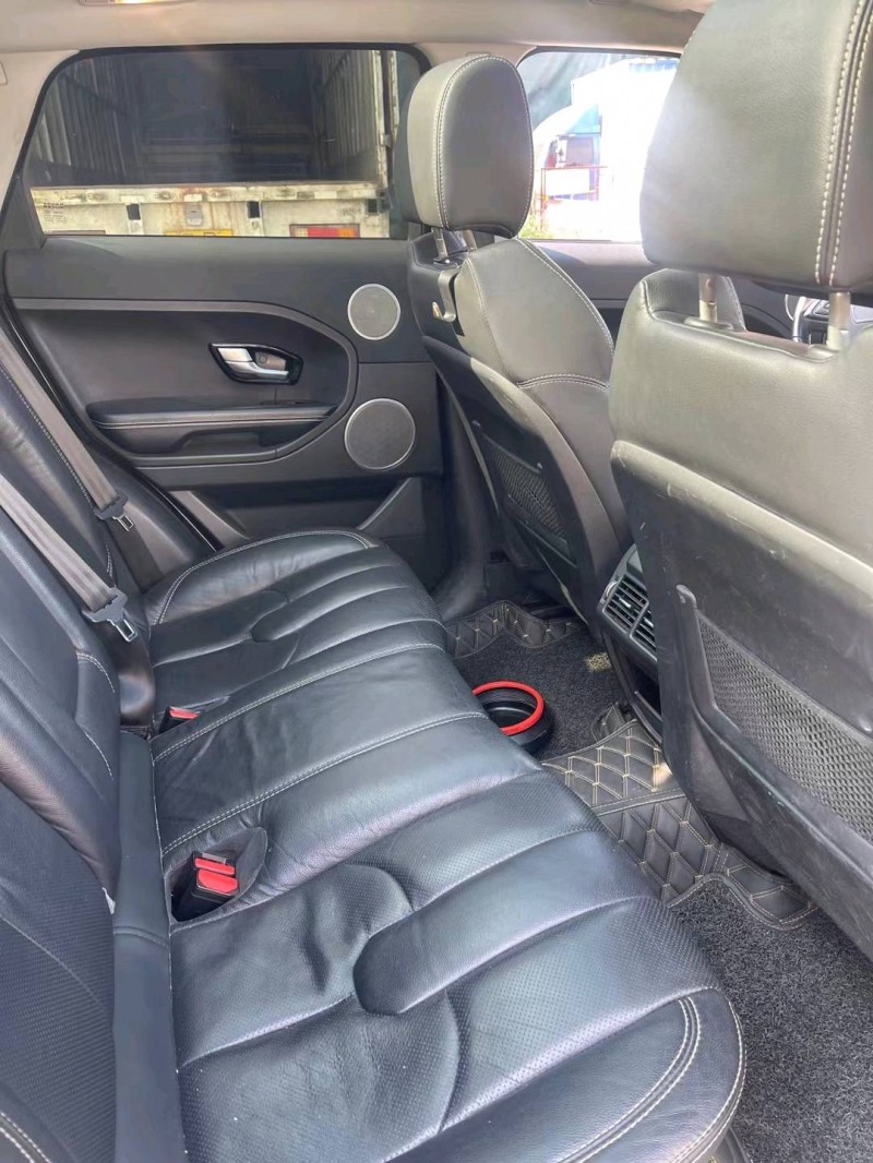 东莞14年路虎极光5