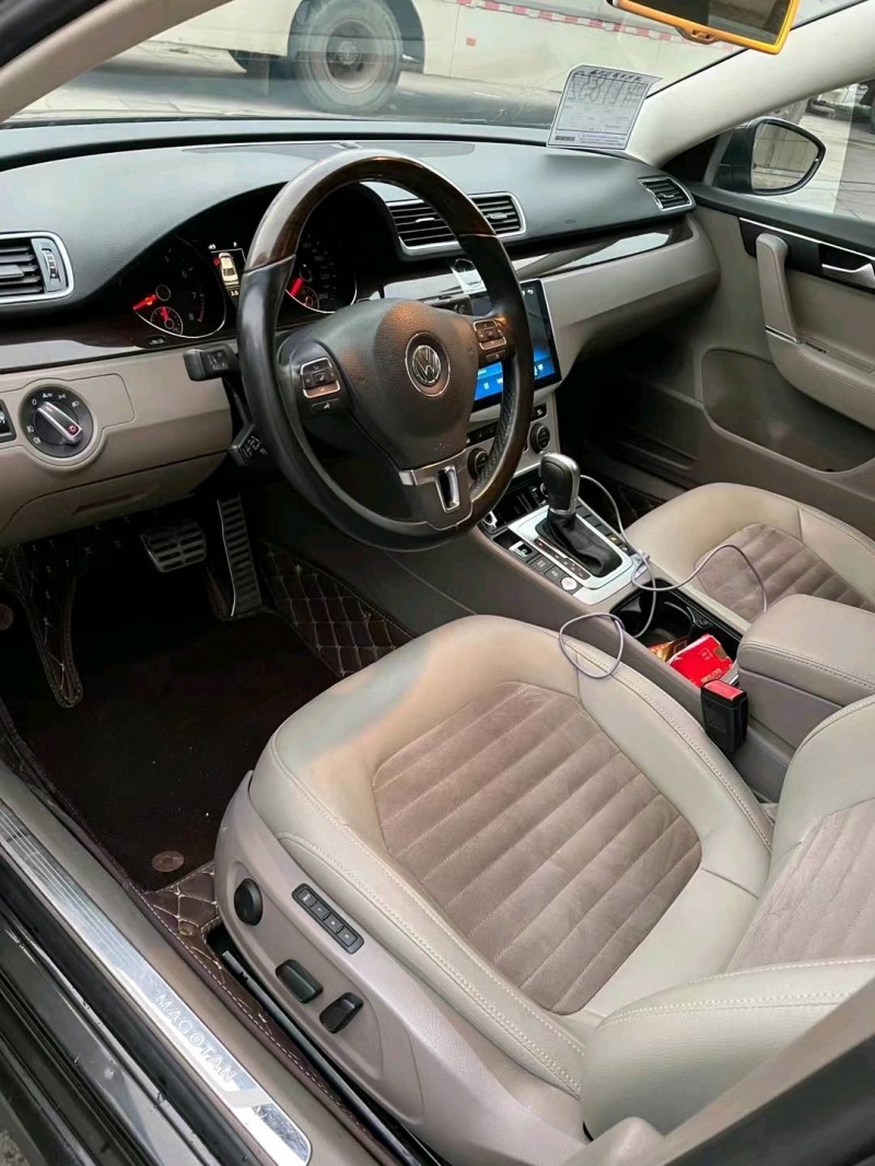 北京16年大众迈腾2