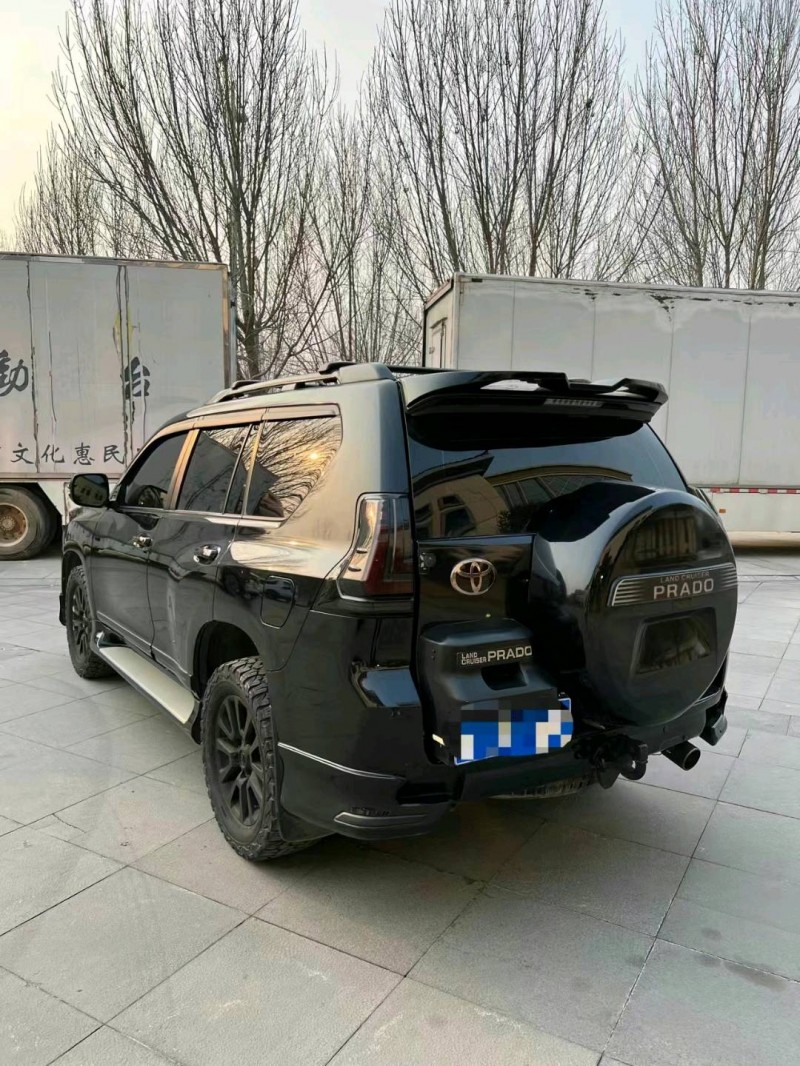 北京16年丰田普拉多6