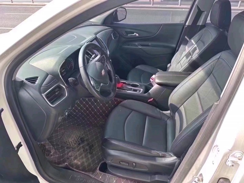 北京19年雪佛兰探界者5