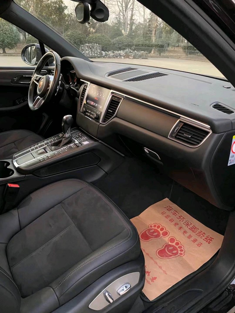 宿遷17年保時捷Macan5