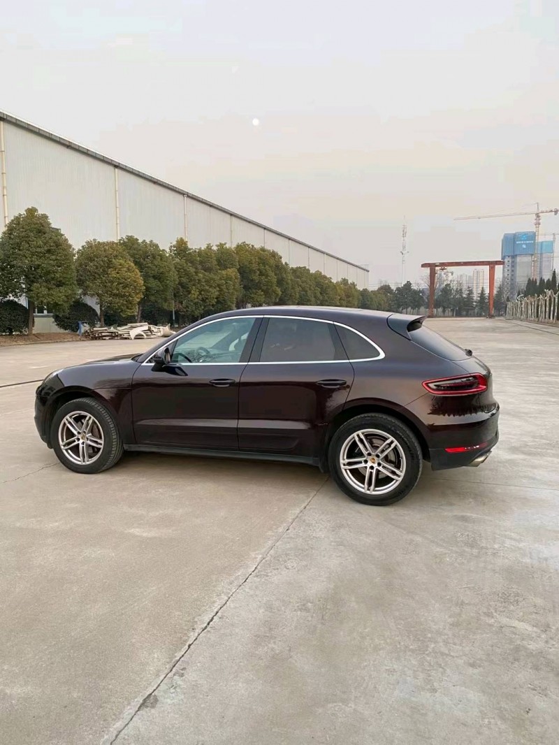 宿遷17年保時捷Macan8