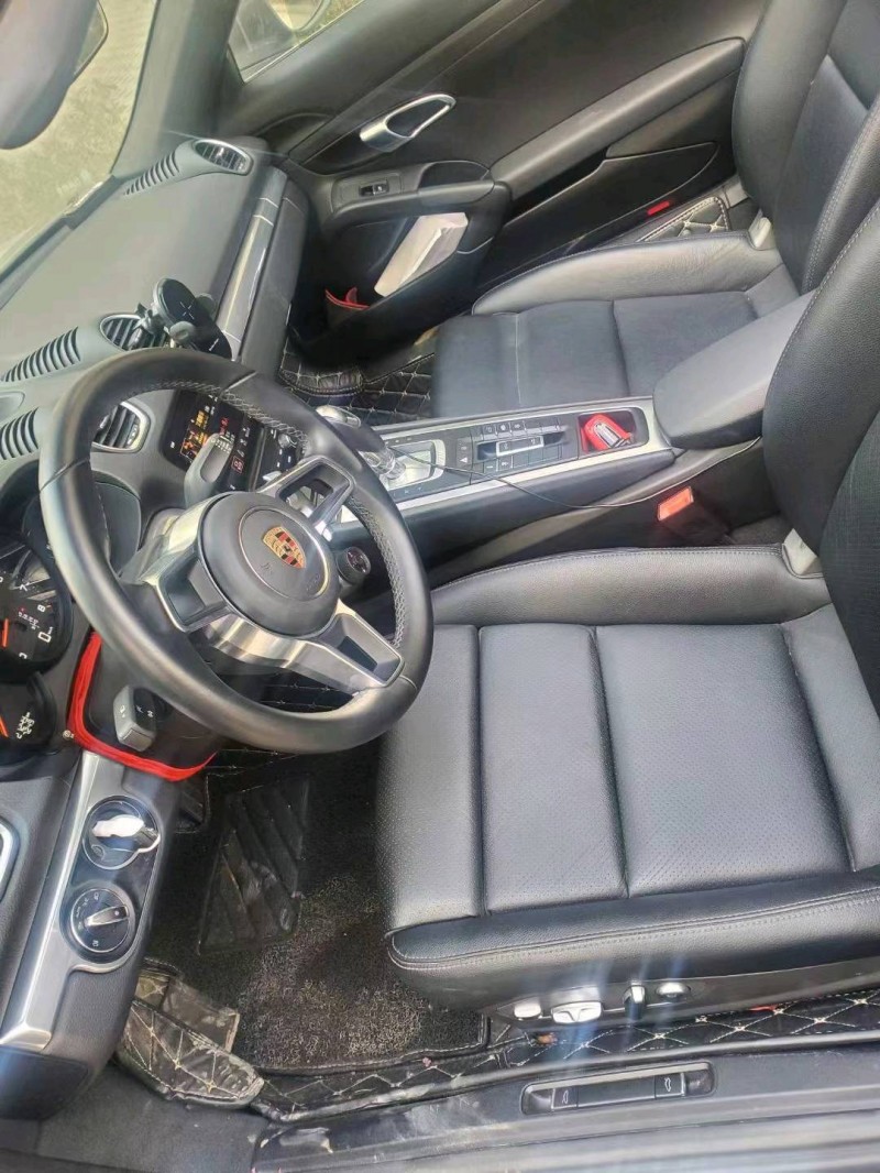 宜昌19年保时捷7189