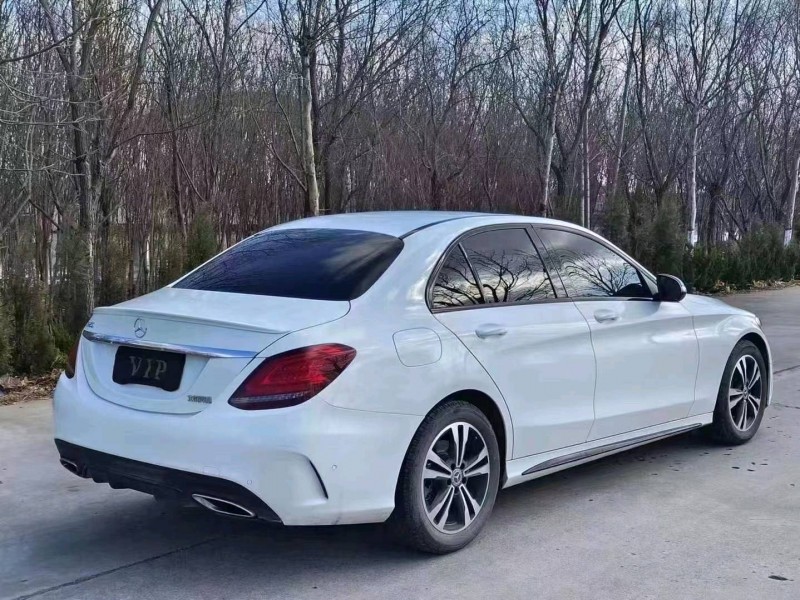 东营19年奔驰C4