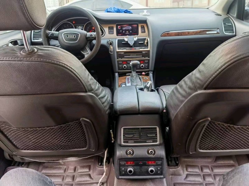 宜昌15年奥迪Q76