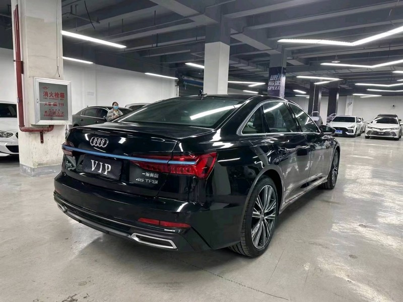 昆明21年奧迪A6L2