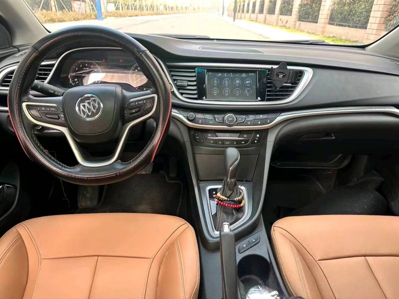 济南19年别克英朗3