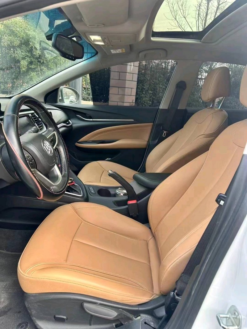 济南19年别克英朗2