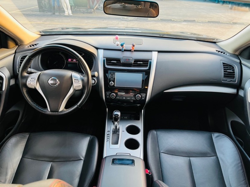 东莞17年日产天籁3