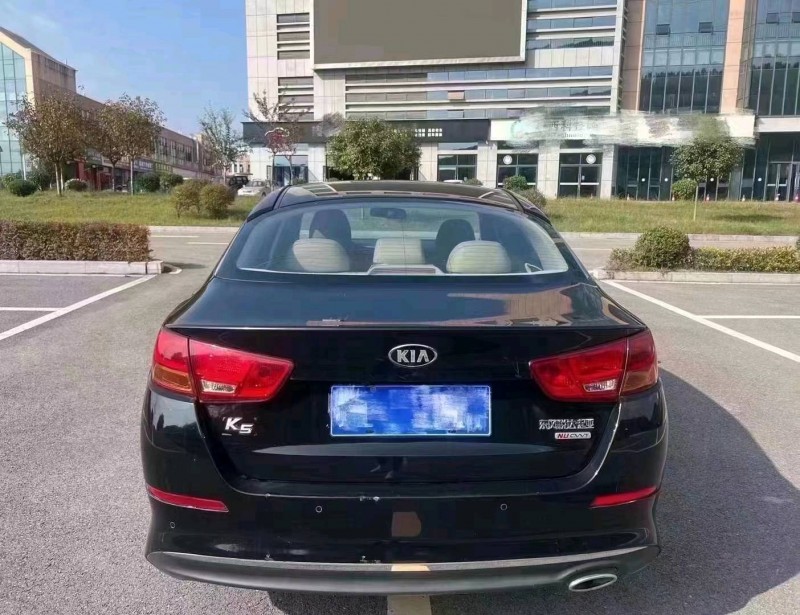 宜昌19年起亚K52