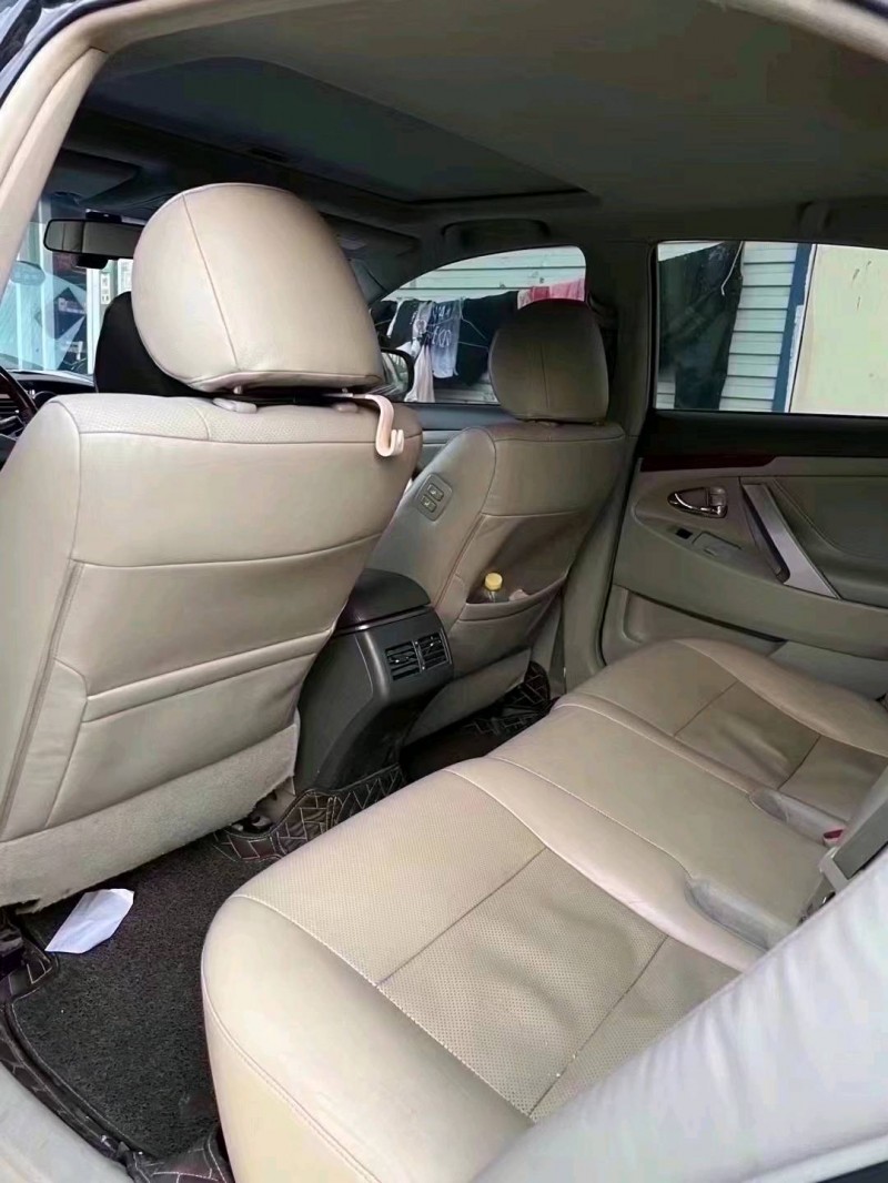 北京14年丰田凯美瑞7