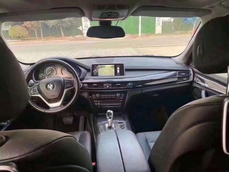 北京14年宝马X54